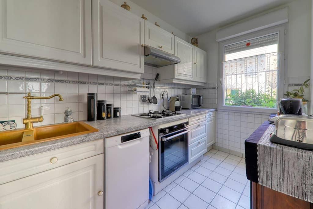 Amilly Park 6 Personnes 2 Chambres Pk Prive En Sous Sol سيري المظهر الخارجي الصورة