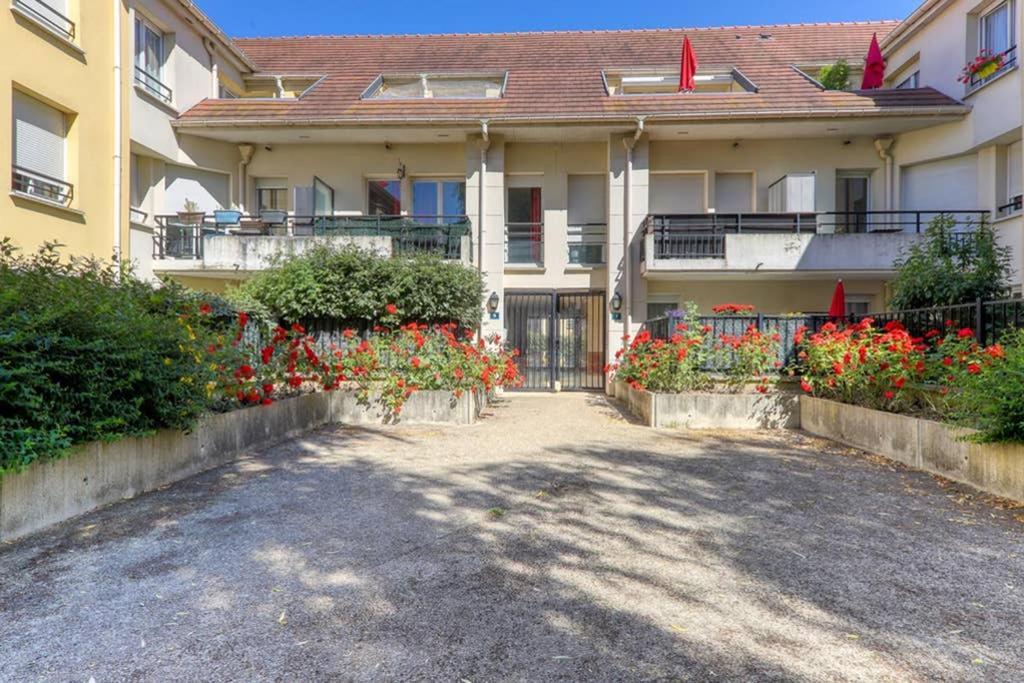 Amilly Park 6 Personnes 2 Chambres Pk Prive En Sous Sol سيري المظهر الخارجي الصورة